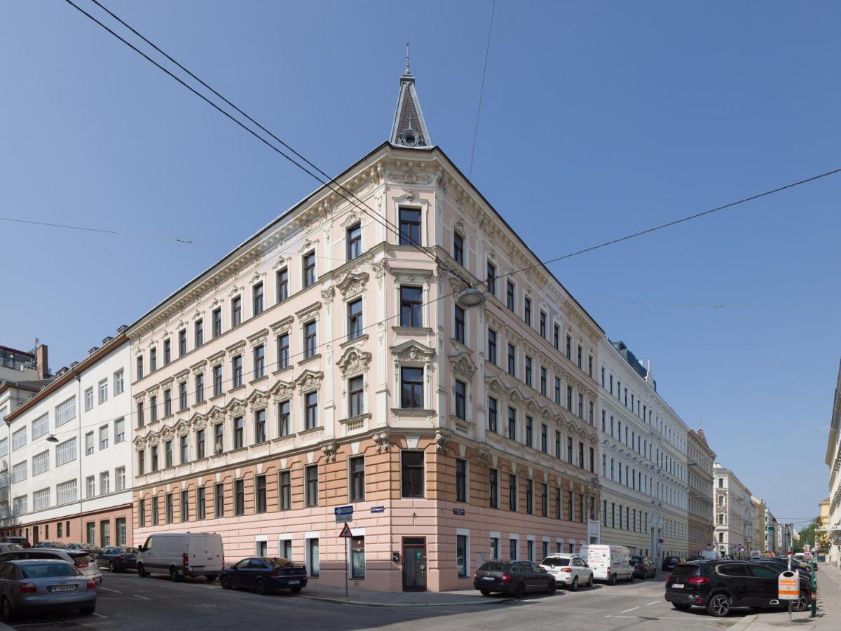 Relax 1120 * Wien